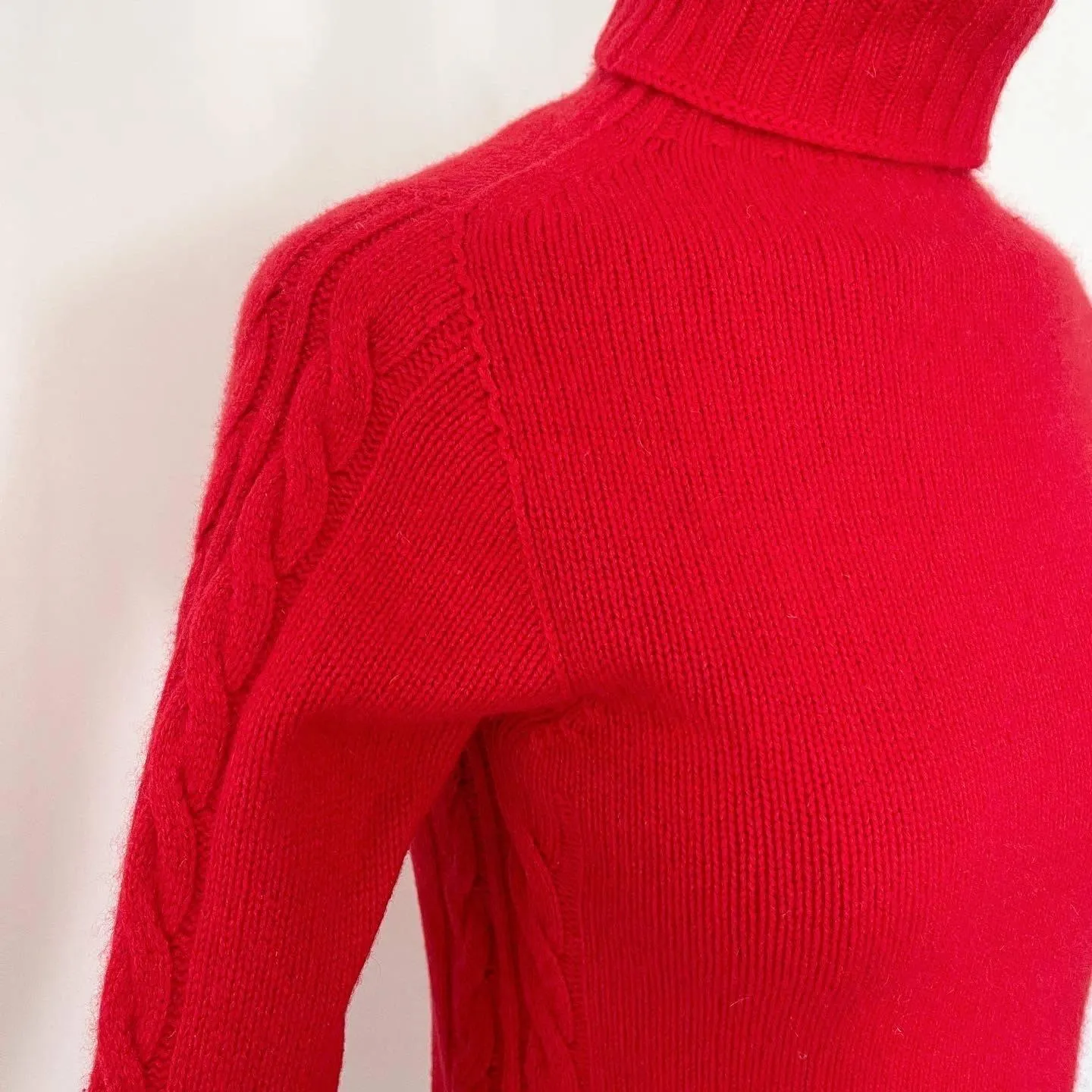 100% CASHMERE PULLOVER