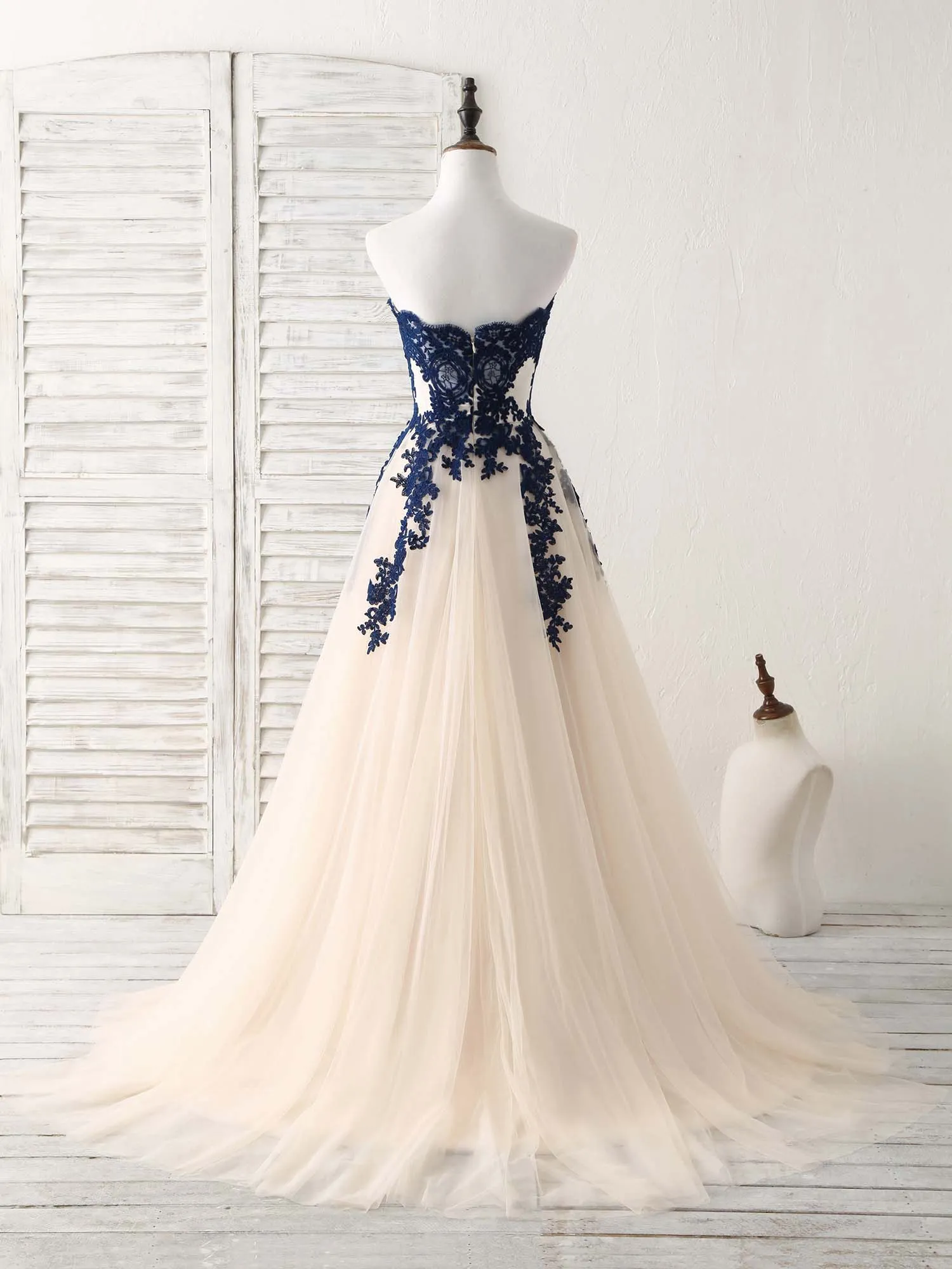 A-Line Sweetheart Tulle Lace Applique Long Prom Dress Bridesmaid Dress