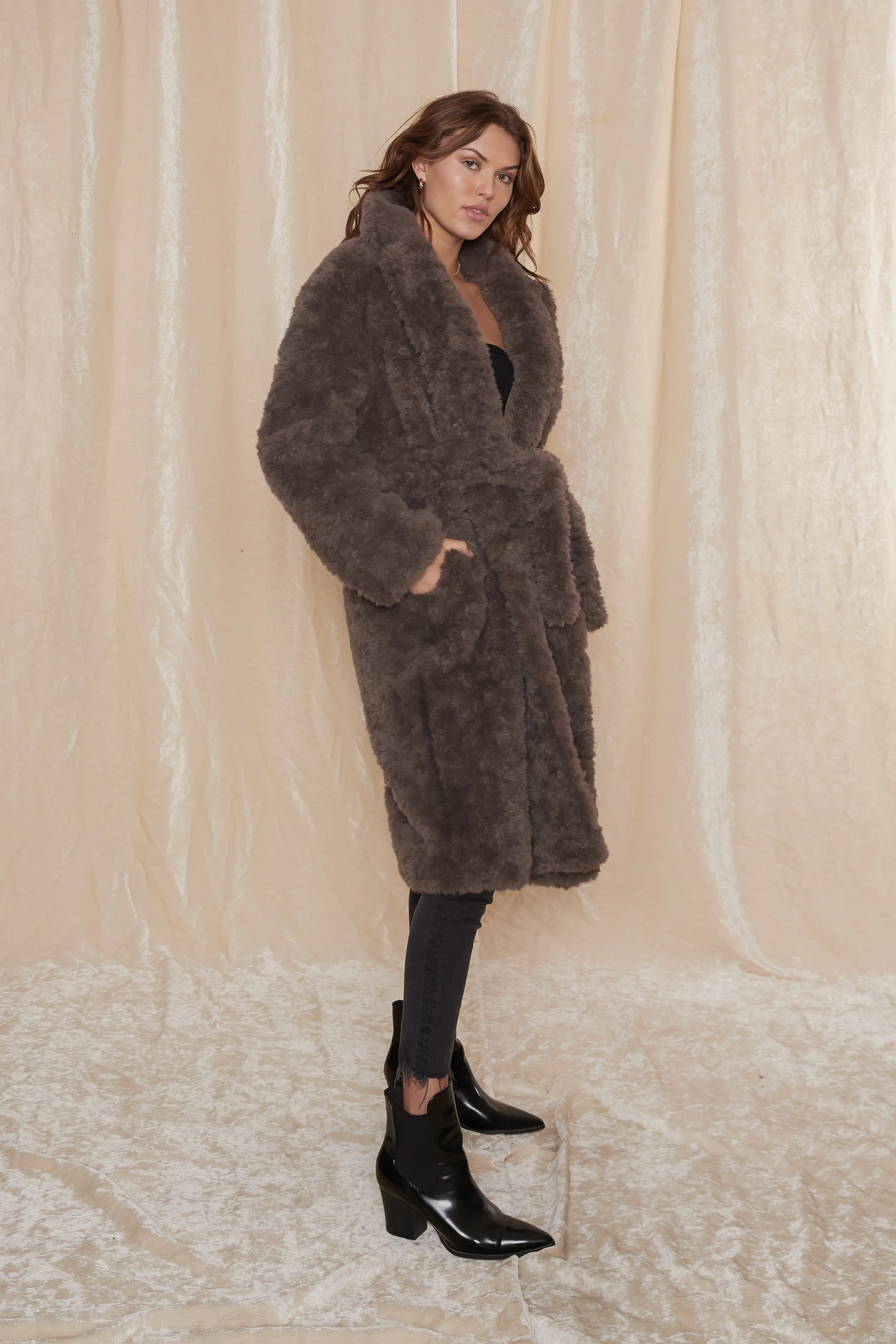 Falak Coat