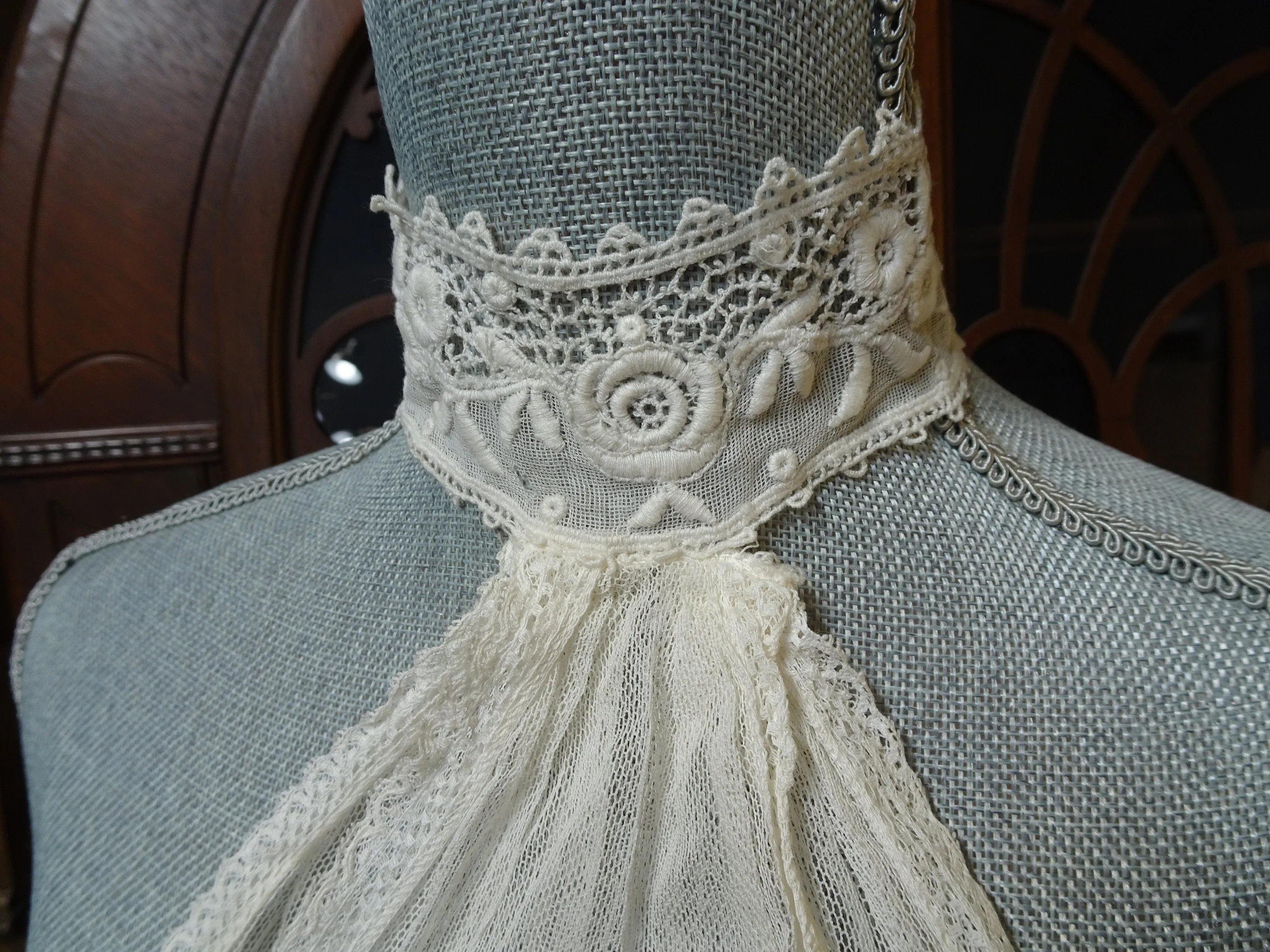 GORGEOUS Victorian French Netted Lace Collar,High Neck,Large Wide Tulle Bib Front,Lace Jabot,4 different laces,Dramatic Under Suit