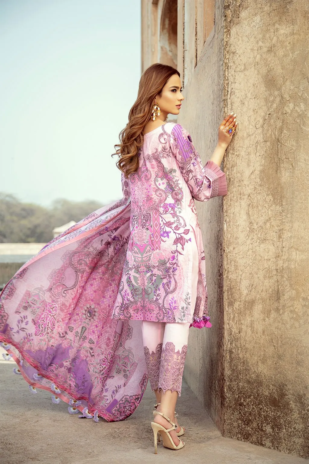 Ramsha Luxury Lawn Collection 2020 – C-209