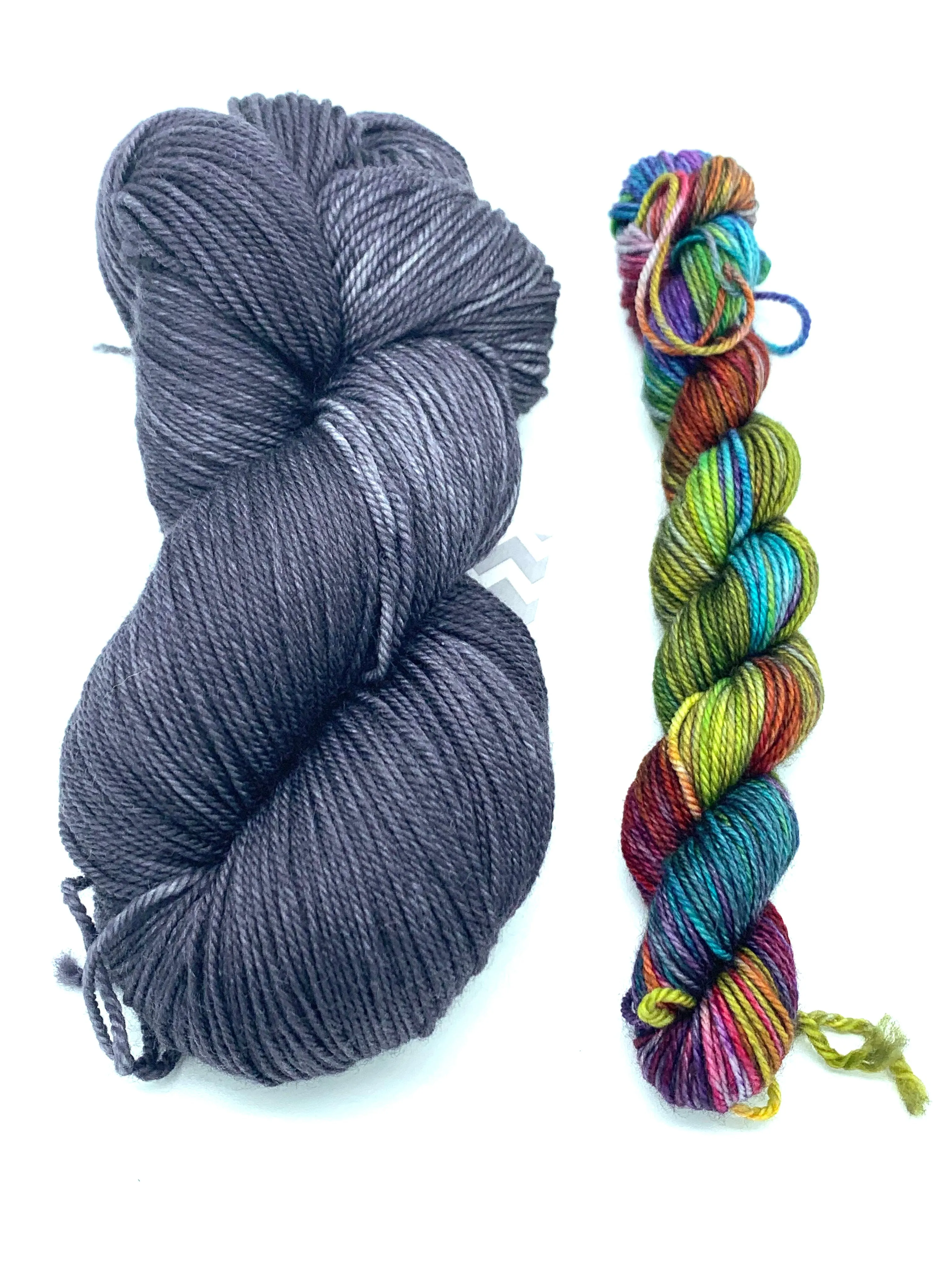 Temporum Sock Kit: Izzy Hands ~ Superwash Merino, Cashmere, Nylon