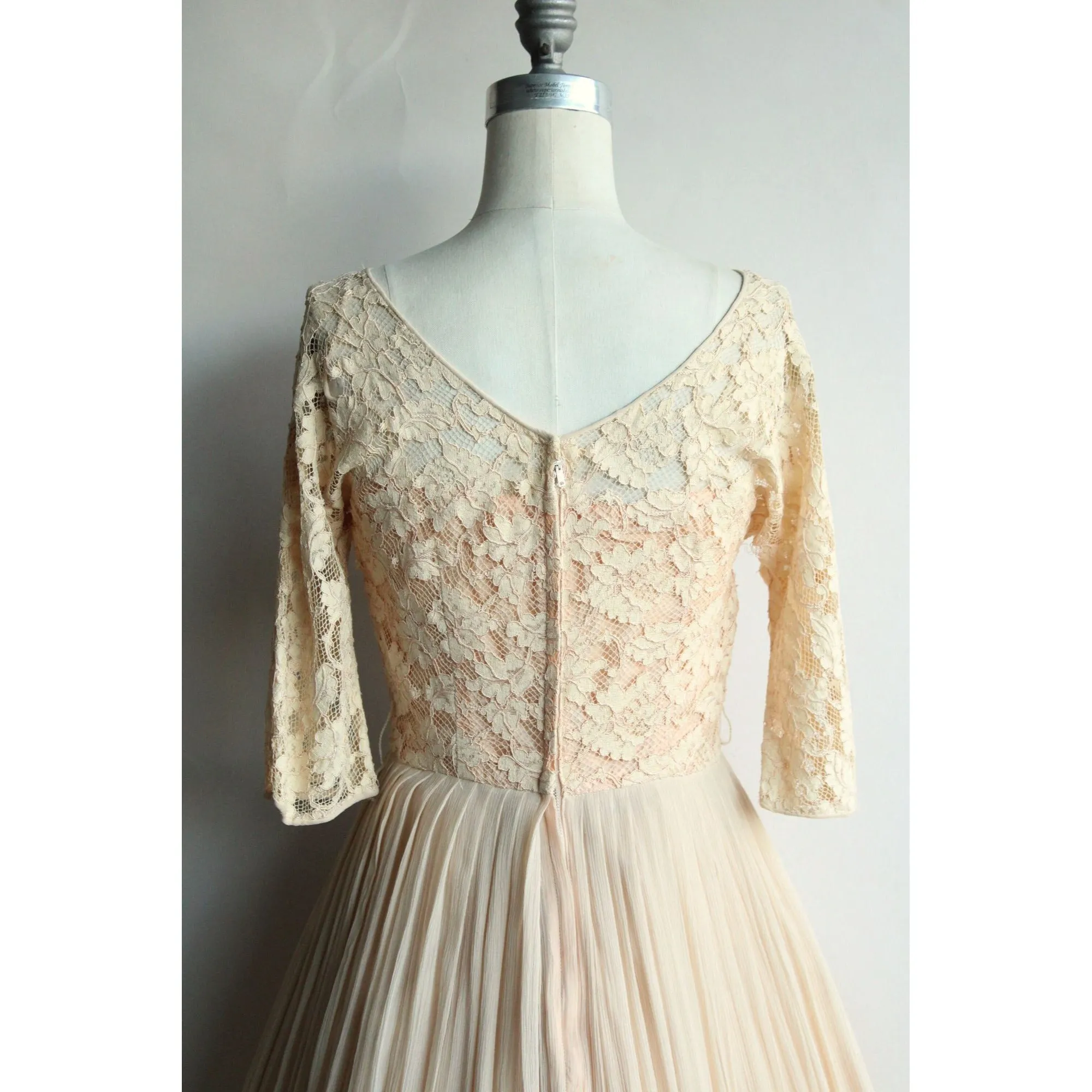 Vintage 1960s Fit and Flare Ivory Illusion Lace And Chiffon Dress