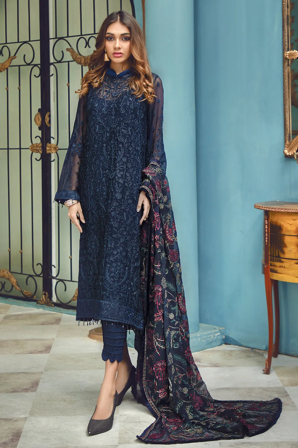 Zarif Rangrez Festive Chiffon Collection 2022 – Azure